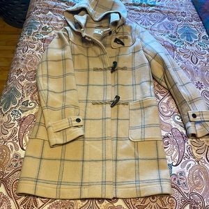 Ines de La Fressange  and Uniqlo colab beige plaid duffle coat